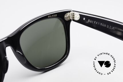 Ray Ban Wayfarer I Limitierte Leder Sonnenbrille, Name: W0499 Wayfarer Leather Rotbraun / Schwarz, Passend für Herren und Damen Ray Ban Wayfarer I Limitierte Leder Sonnenbrille, Name: W0499 Wayfarer Leather Rotbraun / Schwarz, Passend für Herren und Damen