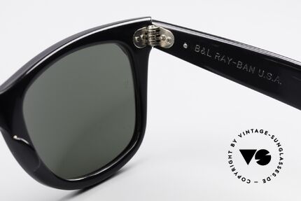 Ray Ban Wayfarer I 80er Sonnenbrille B&L USA, Name: W0523 Wayfarer Street Neat Amethyst/Black, Passend für Damen Ray Ban Wayfarer I 80er Sonnenbrille B&L USA, Name: W0523 Wayfarer Street Neat Amethyst/Black, Passend für Damen