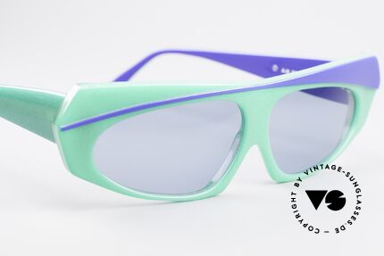 Alain Mikli 078 / 077 80er Hingucker Sonnenbrille, ungetragen (wie alle unsere vintage Designer-Brillen), Passend für Herren und Damen