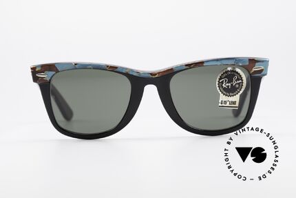 Ray Ban Wayfarer I Original Mosaic Wayfarer USA, Bausch & Lomb Qualitätsgläser (100% UV-Schutz), Passend für Herren und Damen Ray Ban Wayfarer I Original Mosaic Wayfarer USA, Bausch & Lomb Qualitätsgläser (100% UV-Schutz), Passend für Herren und Damen