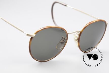Giorgio Armani 104 90er Sport Pantosonnenbrille, ungetragen; wie alle unsere vintage GA Sonnenbrillen, Passend für Herren