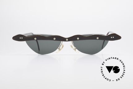 Theo Belgium Beta Büffelhorn Sonnenbrille, in 1989 gegründet als 'ANTI MAINSTREAM' Brillenmode, Passend für Damen