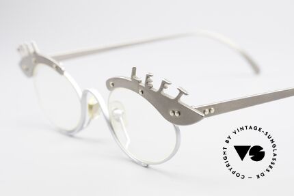 Theo Belgium Pro6 & Pro7 Zwei Brillen Links und Rechts, eine schöne Idee; umgesetzt in Top-Qualität (Titanium), Passend für Damen