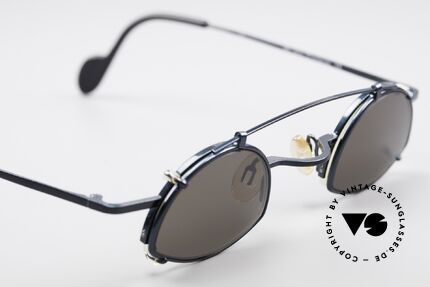 Theo Belgium Poco Kleine Brille mit Sonnenclip, KEINE Retrobrille, sondern ein 1990er Designerstück, Passend für Herren und Damen