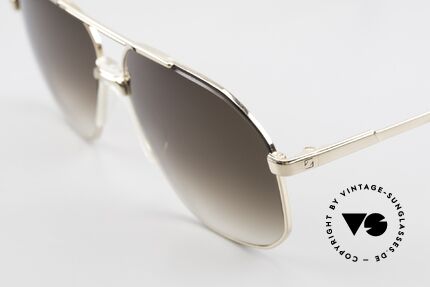 Zeiss 5906 Alte 80er Qualität Sonnenbrille, klassisch, maskulines Rahmen-Design in gold-schwarz, Passend für Herren