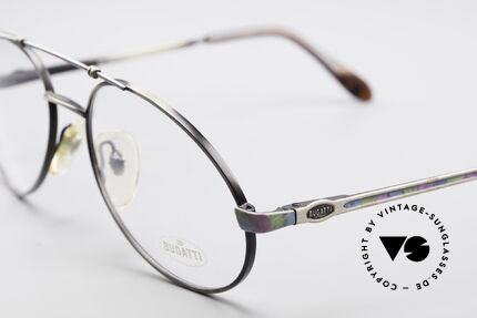 Bugatti 14841 Titanium 80er Vintage Brille, edle Rahmenlackierung: bunter Titanium-Schimmer, Passend für Herren
