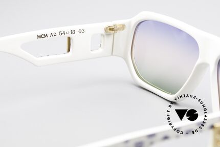 MCM München A2 80er Designer Sonnenbrille, ungetragen (wie alle unsere MCM Sonnenbrillen), Passend für Herren und Damen