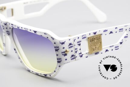 MCM München A2 Designer Sonnenbrille 80er, auffällig, pompös u. extravagant wie eh und je, Passend für Herren und Damen