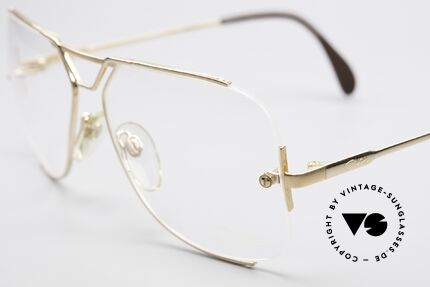 Cazal 722 Alte Designerbrille Von 1984, äußerst angenehm zu tragen, da 27 Gramm leicht, Passend für Herren
