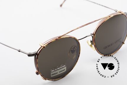 Giorgio Armani 253 Panto Vintage Brille Clip On, ungetragen (wie all unsere Armani Brillenfassungen), Passend für Herren