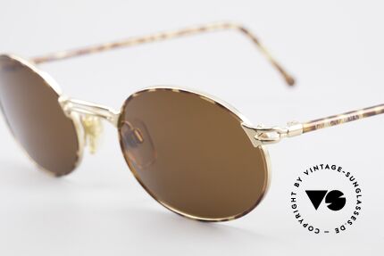 Giorgio Armani 194 Ovale Sonnenbrille No Retro, Sonnengläser in einem kräftigen Braun (100% UV), Passend für Herren und Damen