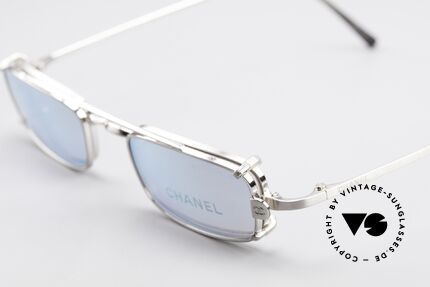 Chanel 2038 Eckige Luxus Brille Sonnenclip, Sonnengläser sind leicht verspiegelt blau (100% UV), Passend für Herren und Damen