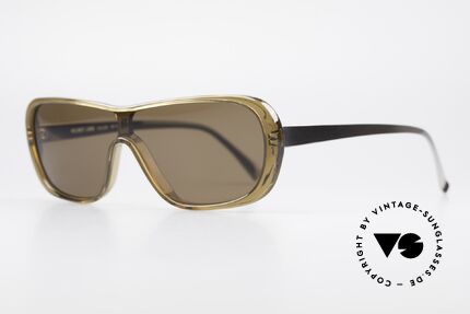 Helmut Lang SHL02B Stylische Titan Sonnenbrille, Insider Sonnenbrille mit Kult-Status für Avantgardisten, Passend für Herren