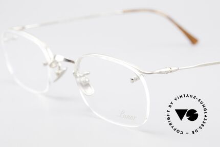 Lunor Classic Halb Rahmenlose Vintage Brille, bekannt für den W-Steg und die schlichten Formen, Passend für Herren und Damen