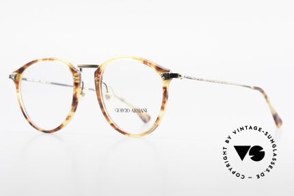 Giorgio Armani 318 Alte Vintage 90er Panto Brille, Front in Schildpatt-Optik mit edlen Messing Bügeln, Passend für Herren Giorgio Armani 318 Alte Vintage 90er Panto Brille, Front in Schildpatt-Optik mit edlen Messing Bügeln, Passend für Herren
