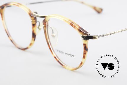 Giorgio Armani 318 Alte Vintage 90er Panto Brille, interessante Farbkombinationen und TOP-Qualität, Passend für Herren Giorgio Armani 318 Alte Vintage 90er Panto Brille, interessante Farbkombinationen und TOP-Qualität, Passend für Herren