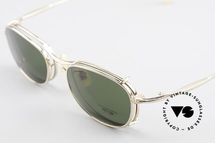 Oliver Peoples OP571 Vintage Brille Mit Vorhänger, vergoldeter Rahmen + Sonnen-Clip mit grünen Gläsern, Passend für Herren und Damen