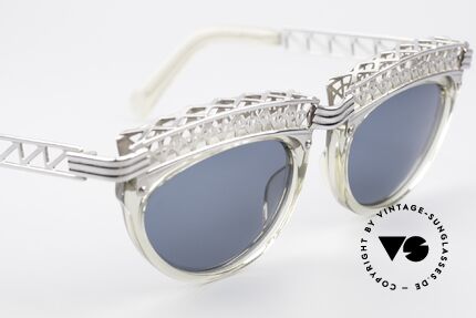 Jean Paul Gaultier 56-0271 Eifelturm Rihanna Sonnenbrille, unbenutzt (wie alle unsere vintage Originale), Passend für Damen
