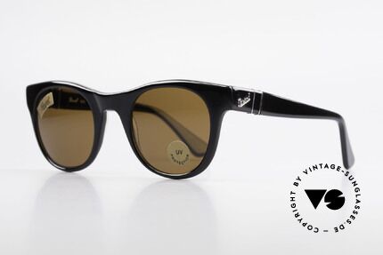 Persol 856 Klassische Unisex Sonnenbrille, hochwertigste Materialien und Fertigungsqualität, Passend für Herren und Damen Persol 856 Klassische Unisex Sonnenbrille, hochwertigste Materialien und Fertigungsqualität, Passend für Herren und Damen