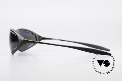 Porsche P0120 Sportliche 90er Sonnenbrille, entspiegelte Rückseite & halb-verspiegelt (vorn), Passend für Herren