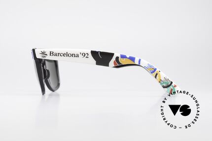 Ray Ban Wayfarer I Limited Olympia Edition 1992, KEINE retro Sonnenbrille, 100% vintage ORIGINAL, Passend für Herren und Damen Ray Ban Wayfarer I Limited Olympia Edition 1992, KEINE retro Sonnenbrille, 100% vintage ORIGINAL, Passend für Herren und Damen