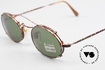 Giorgio Armani 128 Vintage Clip On Sonnenbrille, sehr schöner Farbkontrast sowie eine optimale Passform, Passend für Herren und Damen