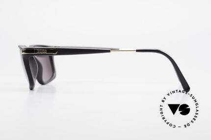 BOSS 5174 Vintage Sonnenbrille Eckig, das Material scheint nicht zu altern & ist sehr leicht, Passend für Herren