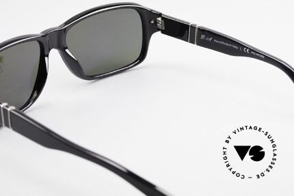 Persol 2923 Polarisierende Sonnengläser, eine Neuauflage der alten Brillen von Persol Ratti, Passend für Herren Persol 2923 Polarisierende Sonnengläser, eine Neuauflage der alten Brillen von Persol Ratti, Passend für Herren