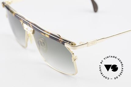 Cazal 752 90er Vintage Sonnenbrille Rar, tolle Metallarbeiten und außergewöhnlicher Look, Passend für Herren