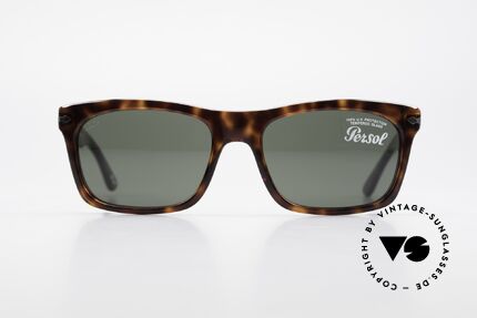 Persol 3062 Klassische Unisex Sonnenbrille, klassische Brillenform in einem zeitlosen Design, Passend für Herren und Damen