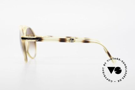 BOSS 5156 90er Vintage Faltsonnenbrille, das Material scheint nicht zu altern & ist sehr leicht, Passend für Herren