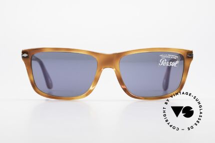 Persol 3026 Klassische Herren Sonnenbrille, klassische Brillenform in einem zeitlosen Design, Passend für Herren