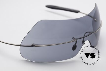 Theo Belgium Satisfashion 138 Sonnenbrille mit Augenbrauen, ungetragenes Theo-Einzelstück für die, die sich trauen, Passend für Damen