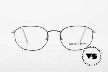 Giorgio Armani 187 Klassische Herrenbrille 90er, sehr klassische Herrenform (eher eine kleine Größe), Passend für Herren