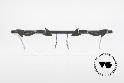 Theo Belgium Tita II B5 Herzförmige XL Brille Titan, in 1989 gegründet als 'ANTI MAINSTREAM' Brillenmode, Passend für Damen