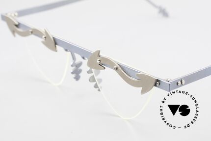 Theo Belgium Tita II B5 Herzförmige XL Brille Titan, die Gläser sind mit Schrauben am Titan-Rahmen fixiert, Passend für Damen