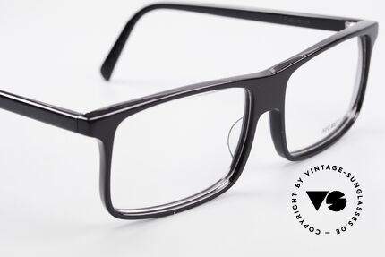 Helmut Lang 20-0002 Vintage Brille Japan Schwarz, ungetragen (wie alle unsere vintage Helmut Lang Brillen), Passend für Herren