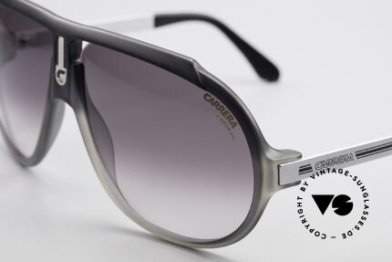 Carrera 5512 80er Miami Vice Sonnenbrille, ungetragenes Modell mit Carrera C-VISION 400 Gläsern, Passend für Herren
