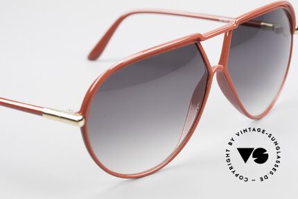 Yves Saint Laurent 8129 Y21 70er Aviator Sonnenbrille, Sonnengläser in grau-Verlauf - 100% UV Protection, Passend für Herren und Damen