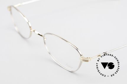Lunor - Telescopic Feine Ausziehbare Damenbrille, bekannt für den W-Steg und die schlichten Formen, Passend für Damen