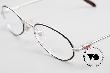 Bugatti 22431 Kleine 90er Vintage Brille, hoher Komfort u. Passform durch Federgelenke, Passend für Herren und Damen