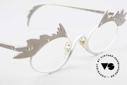 Theo Belgium Karo 90er Vintage Brille Für Damen, eine schöne Idee; umgesetzt in Top-Qualität (Titanium), Passend für Damen