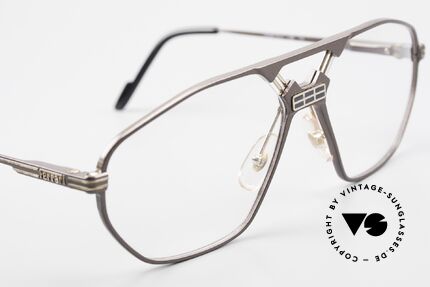 Ferrari F22 Formel 1 Luxusbrille Herren, ungetragen (wie all unsere Luxus-Lifestyle Brillen), Passend für Herren