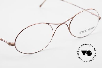 Giorgio Armani 229 Die Schubert Brille von Armani, sehr puristisch: einfache 'Drahtbrille' mit einem X-Steg, Passend für Herren und Damen