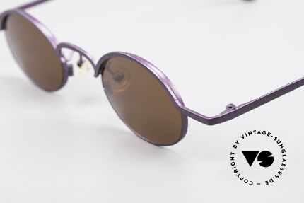 Theo Belgium San 90er Designer Sonnenbrille, sehr spezielle dunkle Lackierung in VIOLETT METALLIC, Passend für Damen