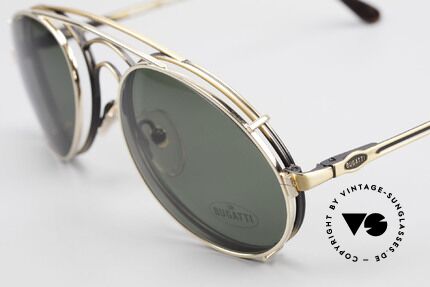 Bugatti 07823 Alte 80er Brille mit Vorhänger, Fasssung in antik-gold mit vergoldetem Sonnen-Clip, Passend für Herren