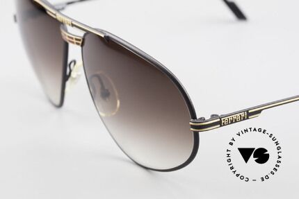 Ferrari F12 Retro Brille Altes 90er Original, schwarze Fassung mit Sonnengläsern in braun-Verlauf, Passend für Herren