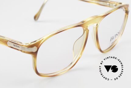 BOSS 5102 Eckige Vintage Optyl Brille, zudem einzigartige Rahmenfarbe, -Muster (wie Horn), Passend für Herren