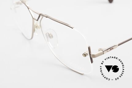 Cazal 722 Sehr Kreative Brille Von 1984, äußerst angenehm zu tragen, da 27 Gramm leicht, Passend für Herren