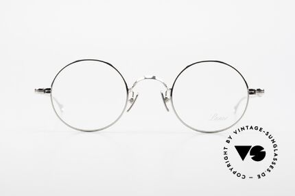 Lunor V 110 Runde Vintage Brille Zeitlos, ohne große Logos; stattdessen mit zeitloser Eleganz, Passend für Herren Lunor V 110 Runde Vintage Brille Zeitlos, ohne große Logos; stattdessen mit zeitloser Eleganz, Passend für Herren